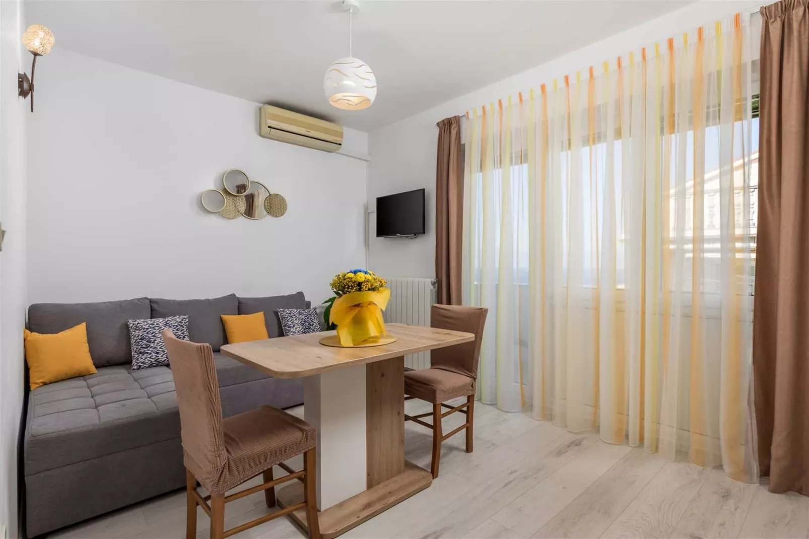 Apartment Slavica 2 - Blue Dream-Living room