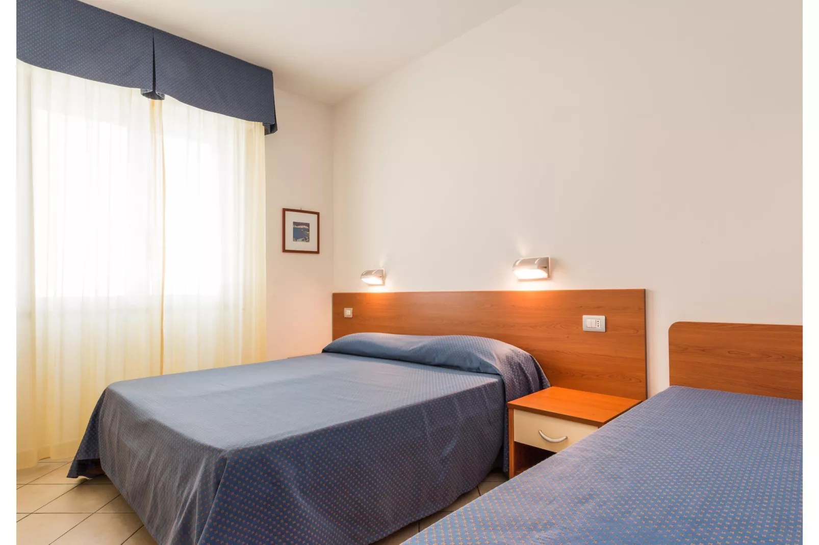 RESIDENCE SANT'ANNA TWO-ROOM APT 5 PAX B5-Bedroom