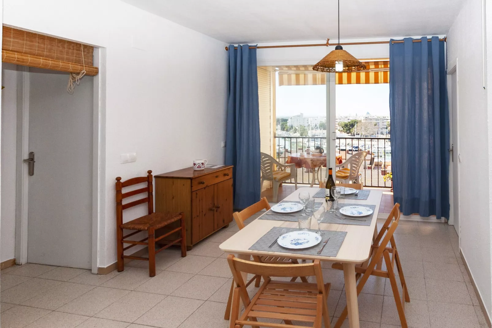 1049 MEDITERRANI vista Piscina-Esszimmer