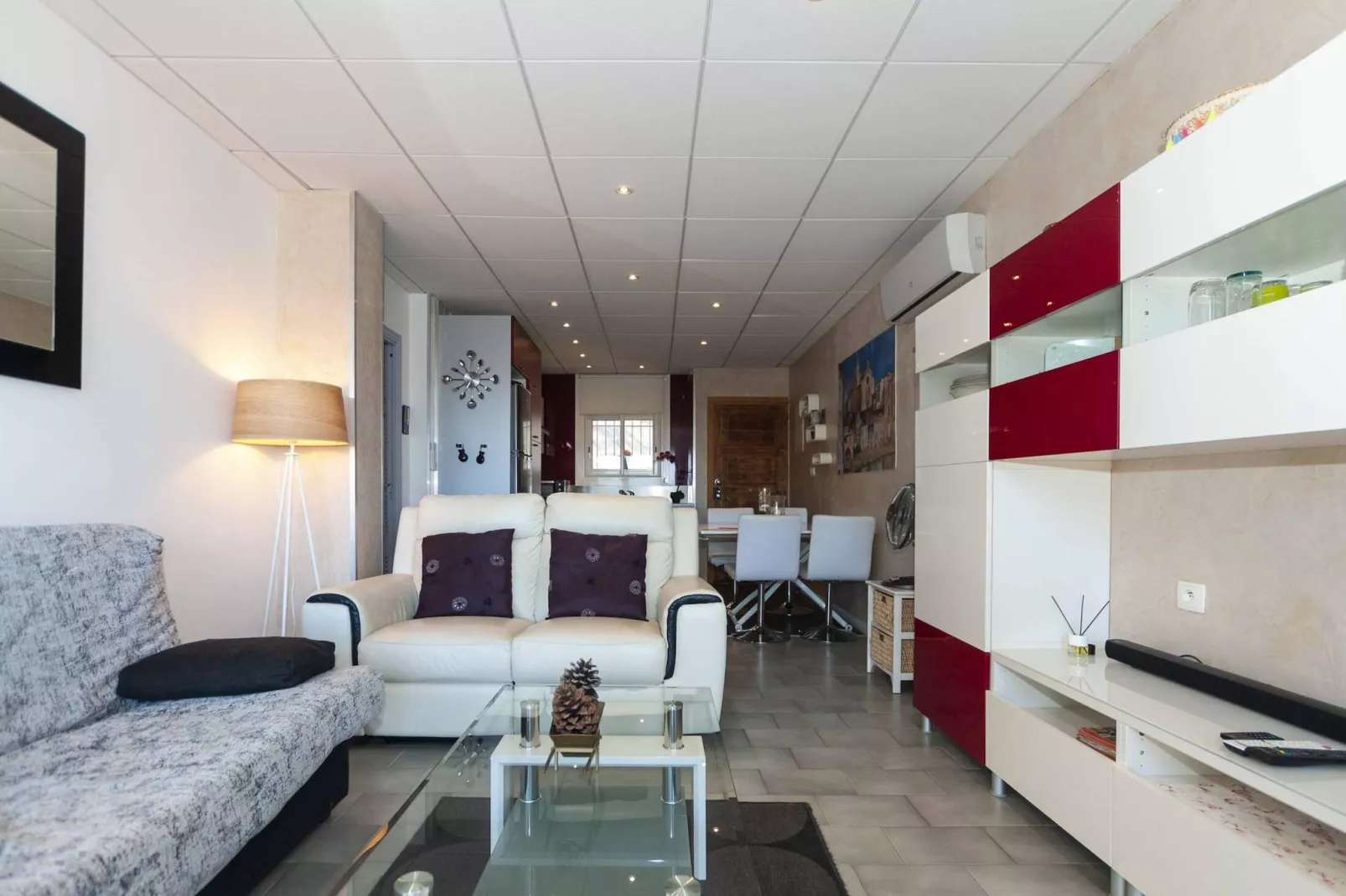 1233 VILA NEUS con piscina-Living room