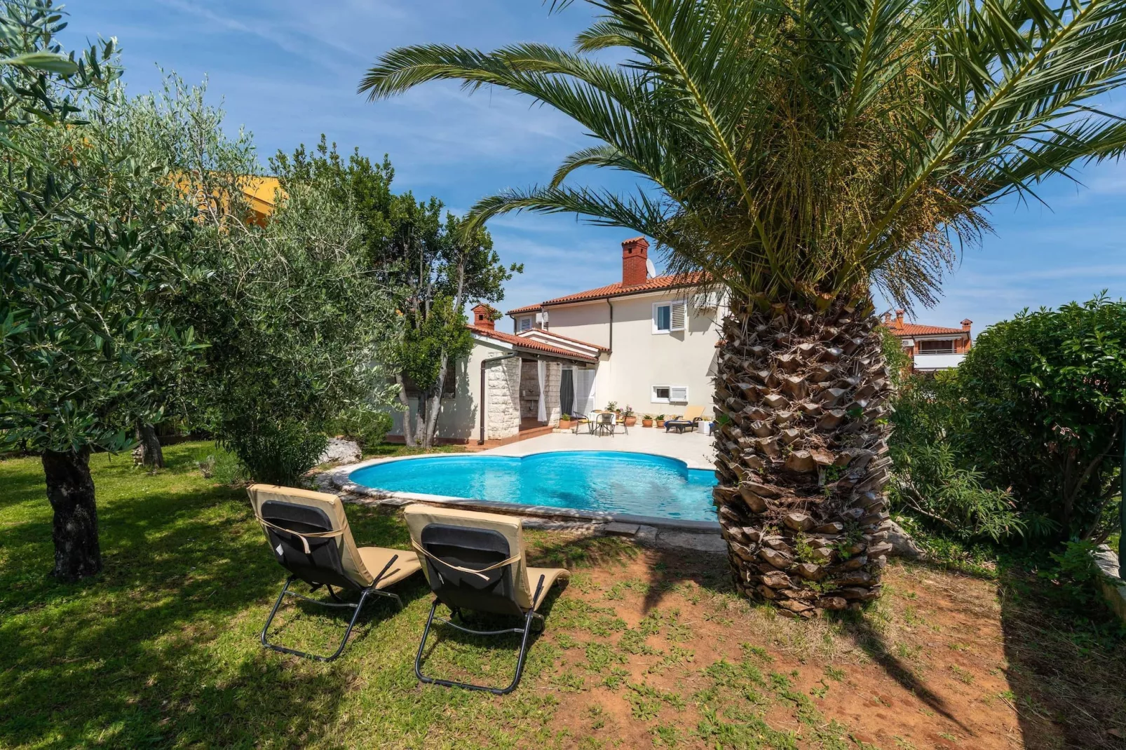 Villa Beauty with Private Pool-Pool