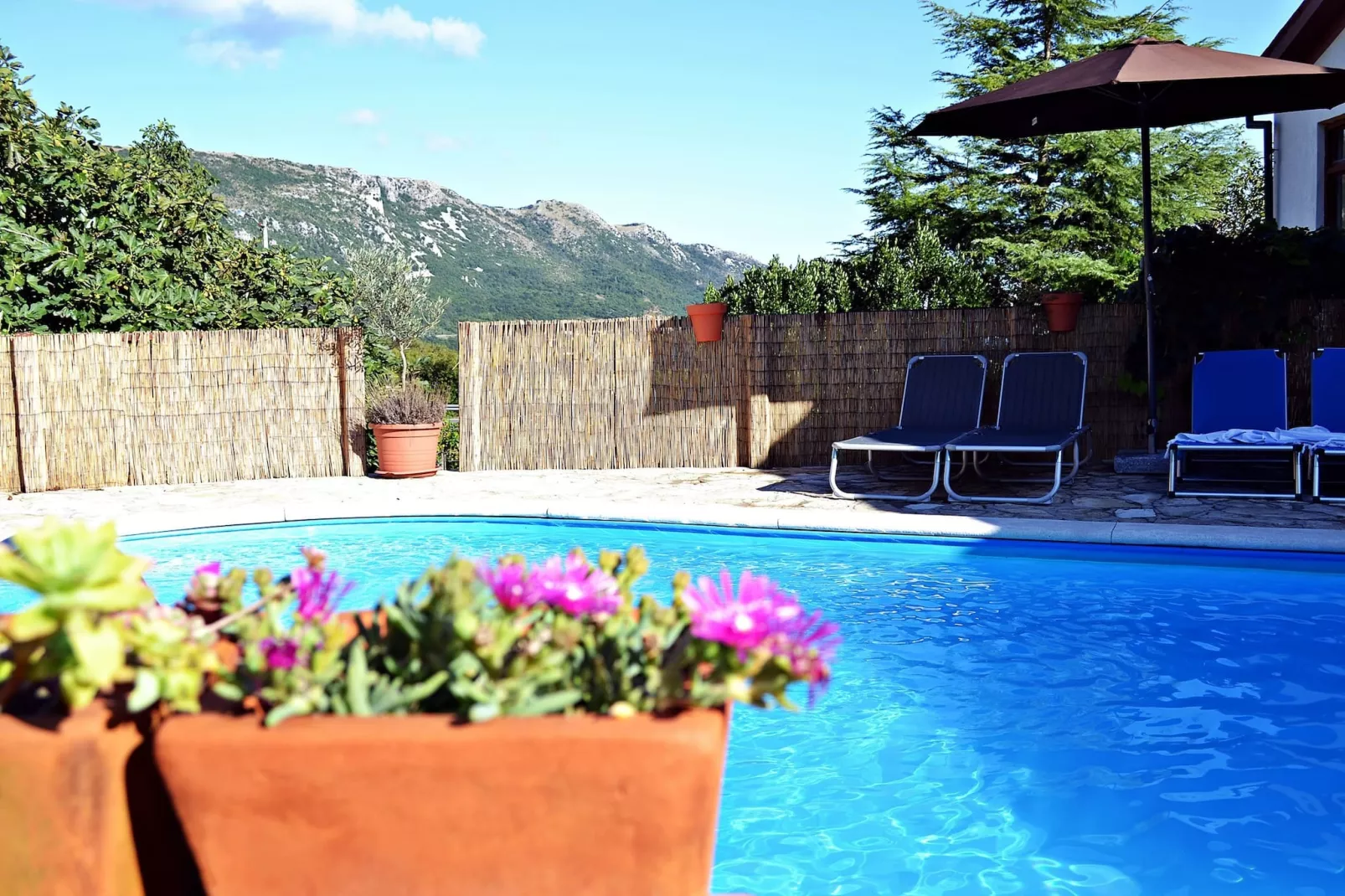 Apartment Ulika - Private Pool, Mountain View-Piscine