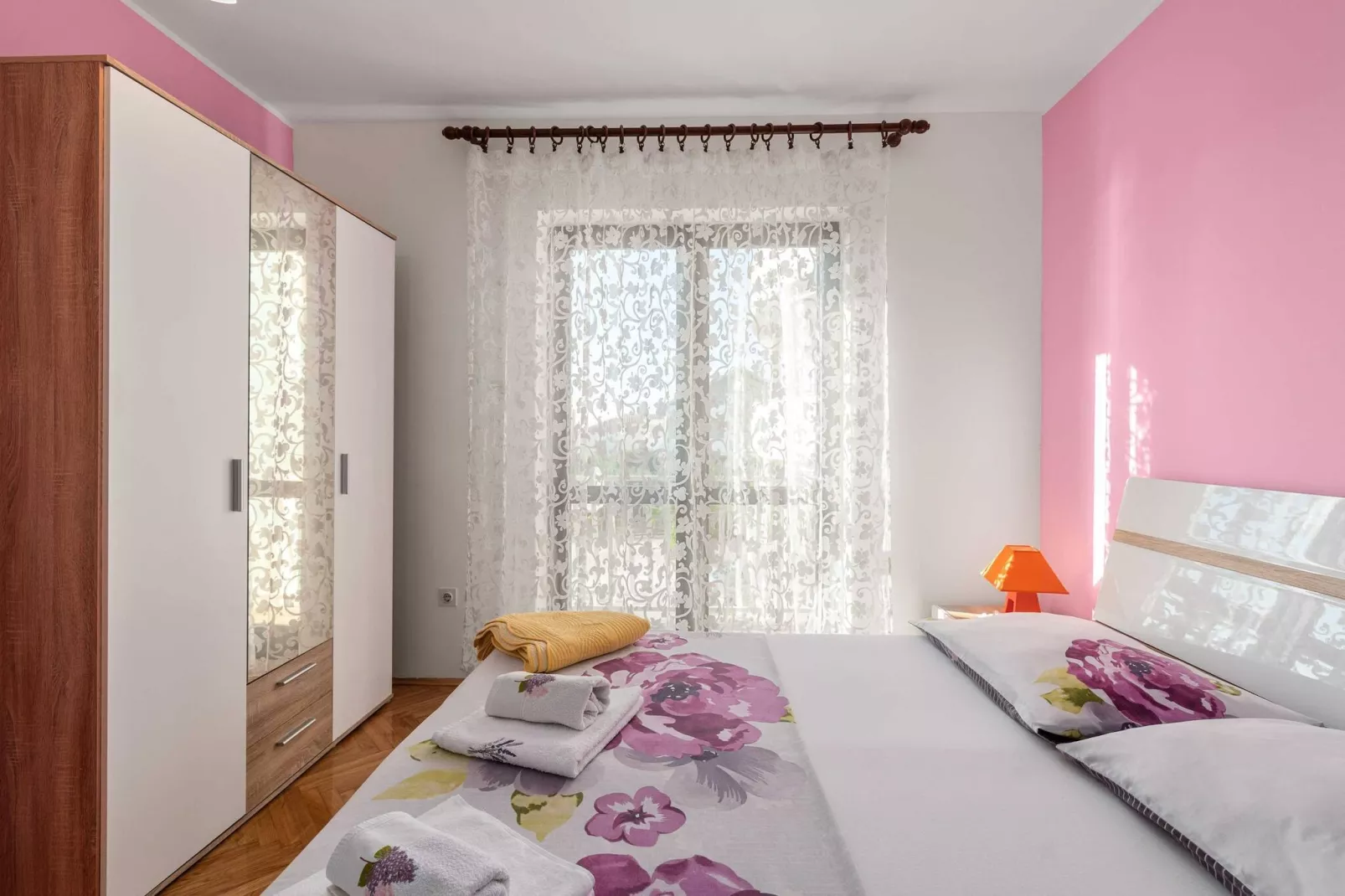 Apartments Barbarella - Three Bedroom Apartment A2-Bedroom
