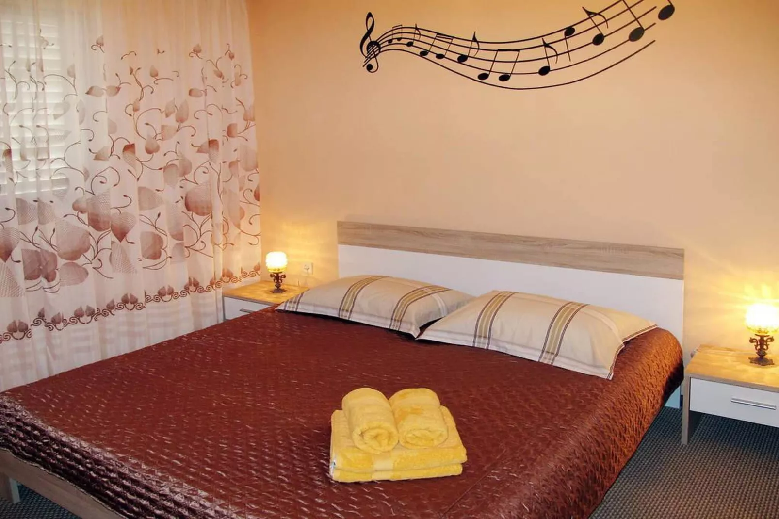 Apartment Mili - Two Bedroom Apartment-Chambre