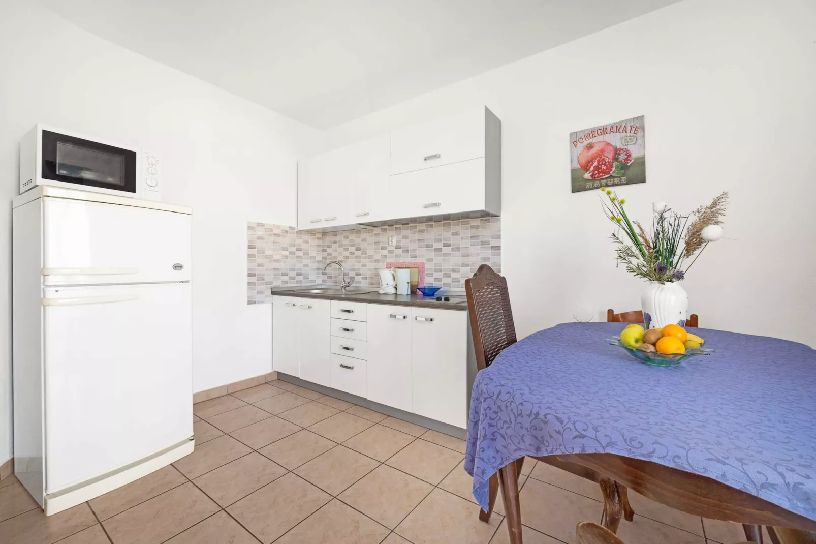 Apartments Anna - One Bedroom Apartment-Kitchen