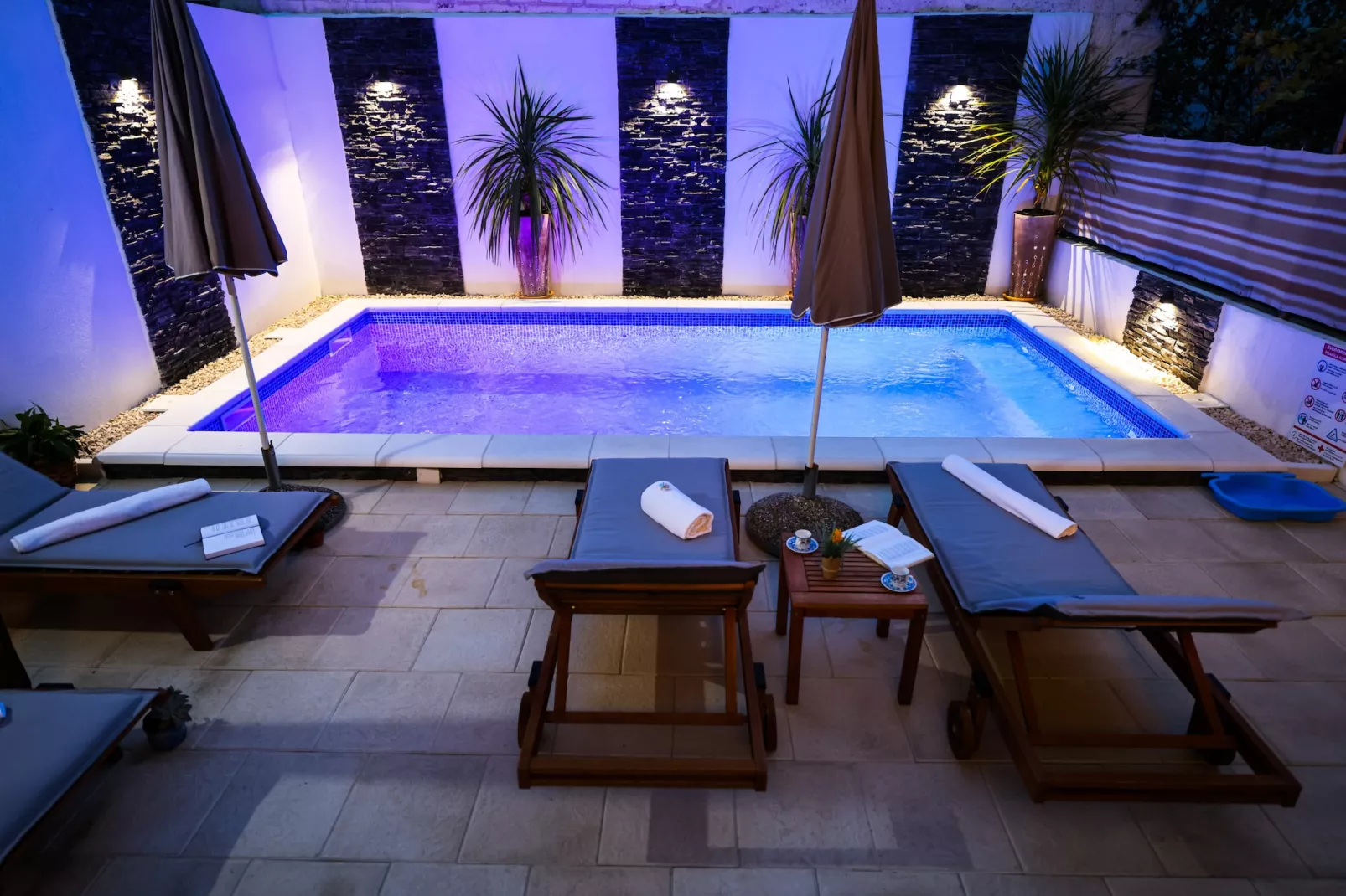 Apartment Rustica - Two bedroom apartment-Pool