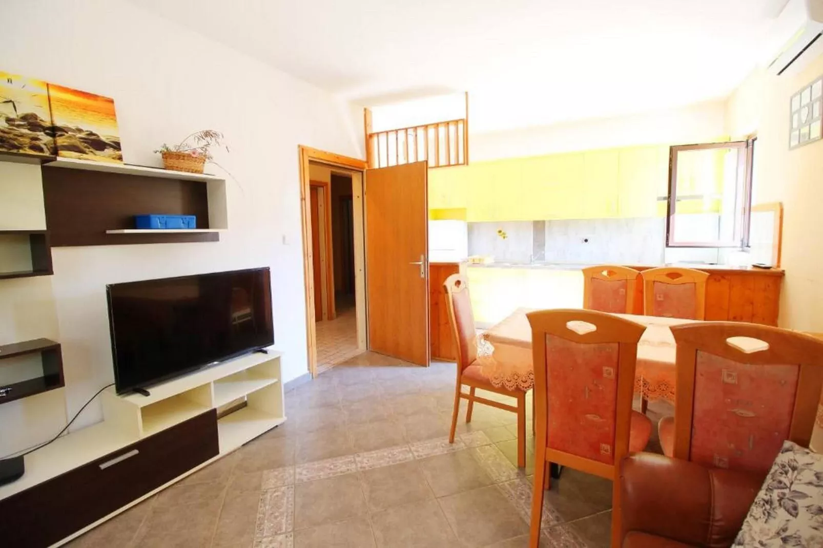 Apartments Dubravica - two bedroom apartment-Esszimmer
