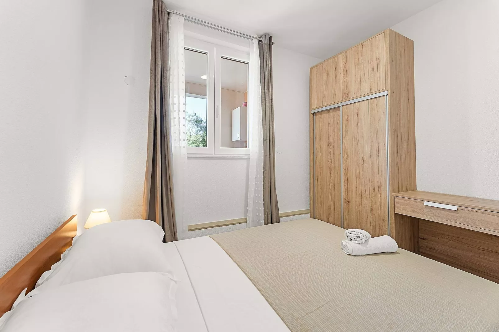 Apartments Kukljica - two bedroom apartment-Bedroom