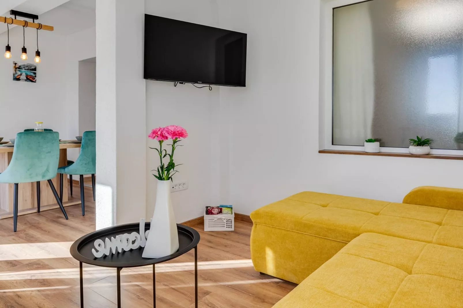Apartments Rina - one bedroom apartment A1-Salon
