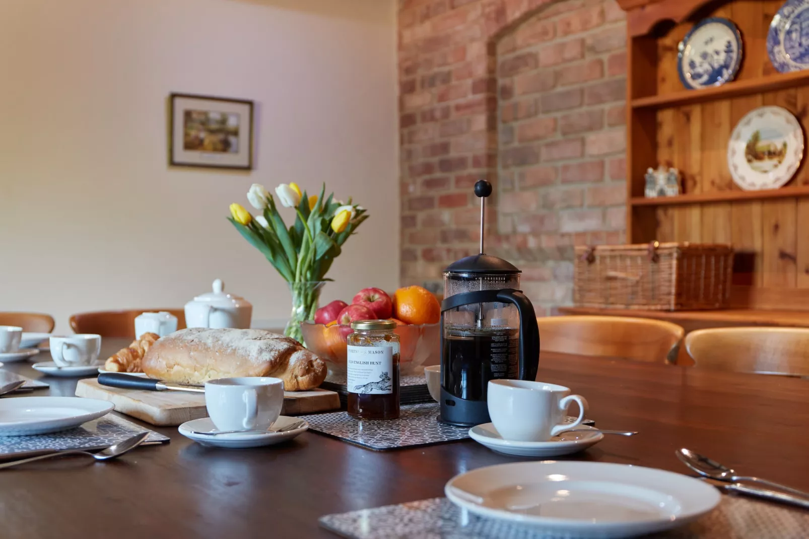 Meadow View-Dining room