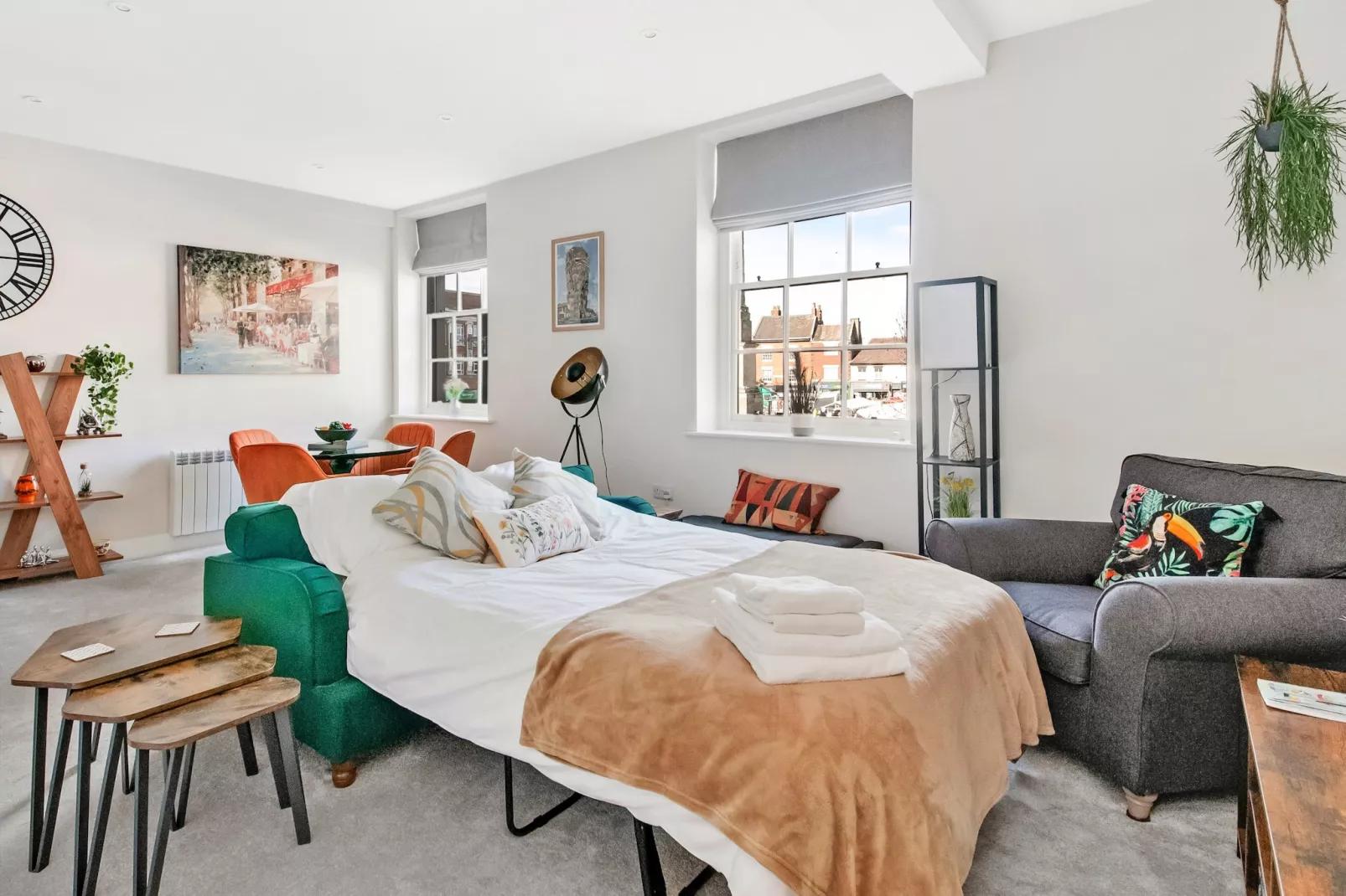 Market View Ripon-Living room