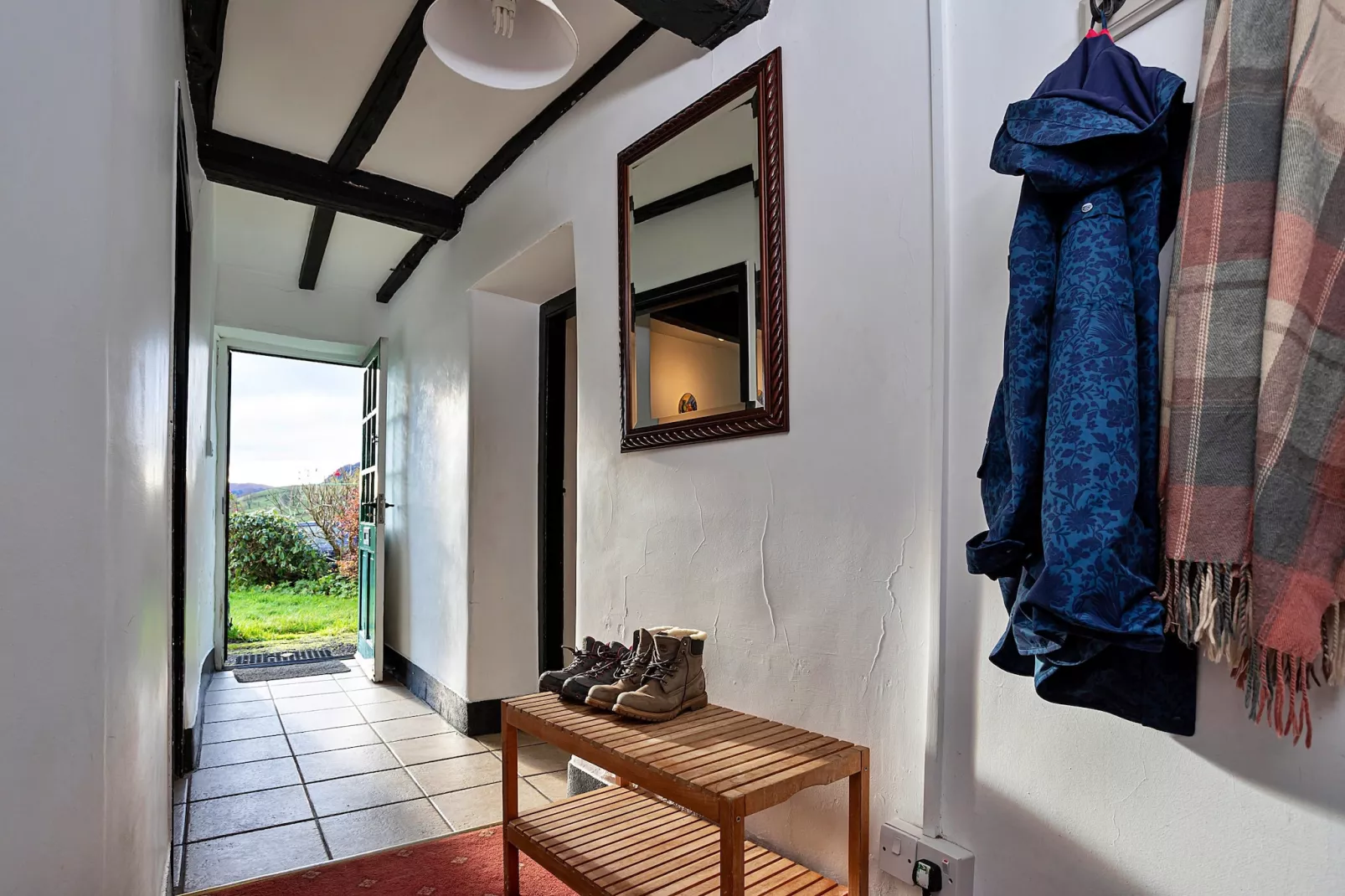 No.2 Town Head Cottages-Reception hall