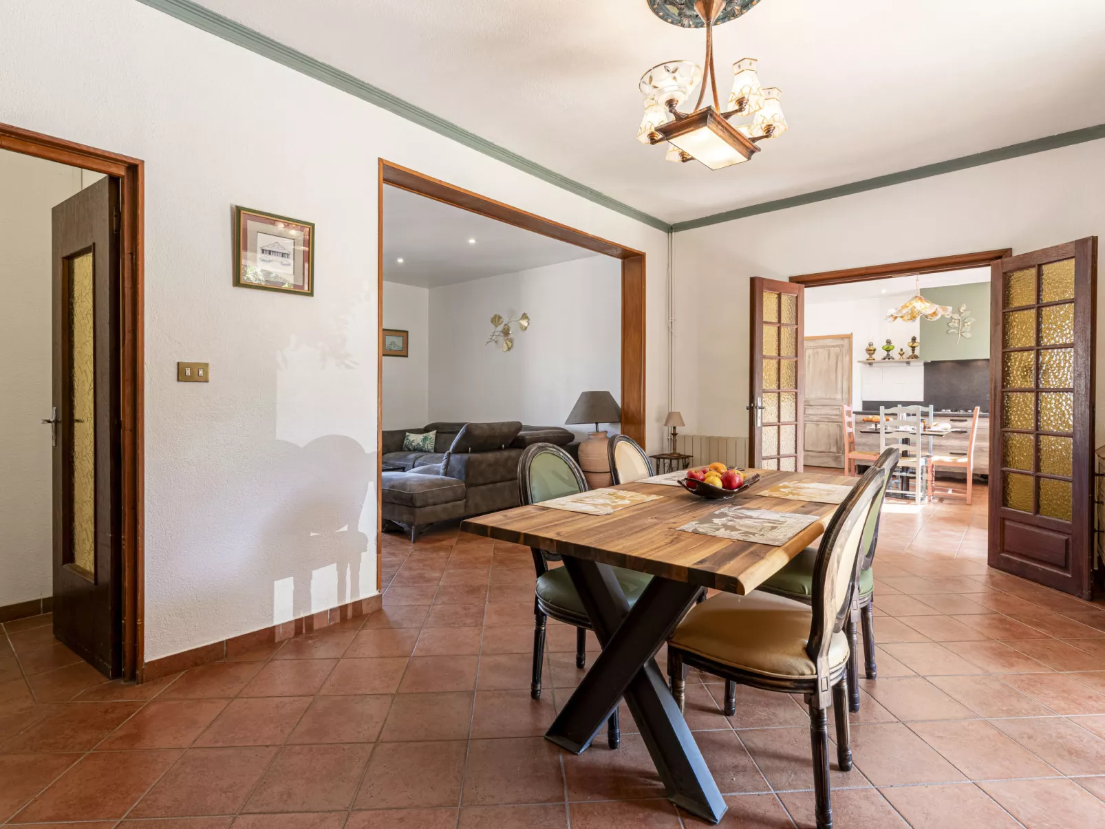 Casa Féminiccia-Inside