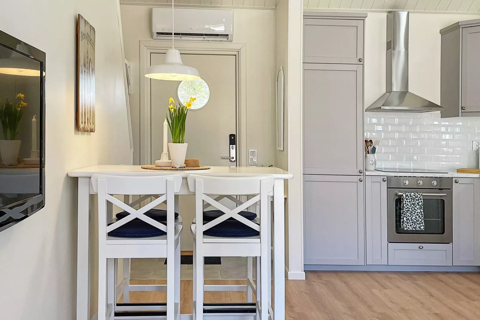 4 person holiday home in UDDEVALLA-By Traum