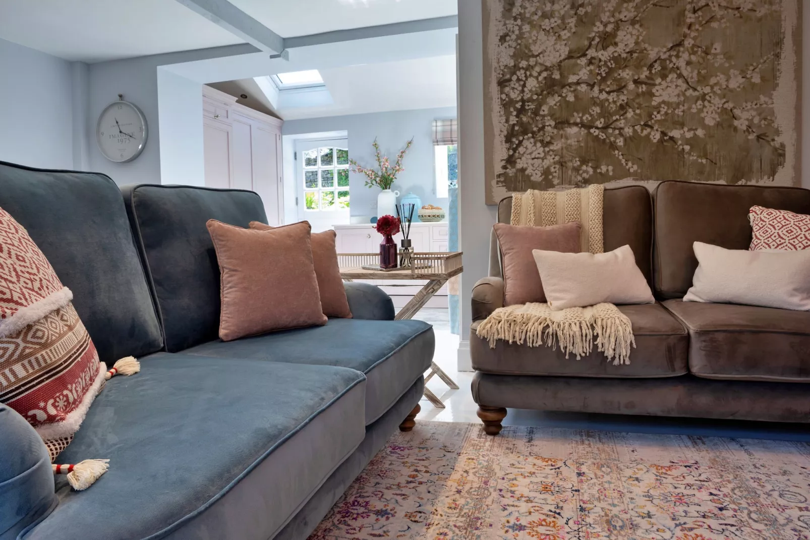 Sisu Bakewell, Limestones Cottage-Salon