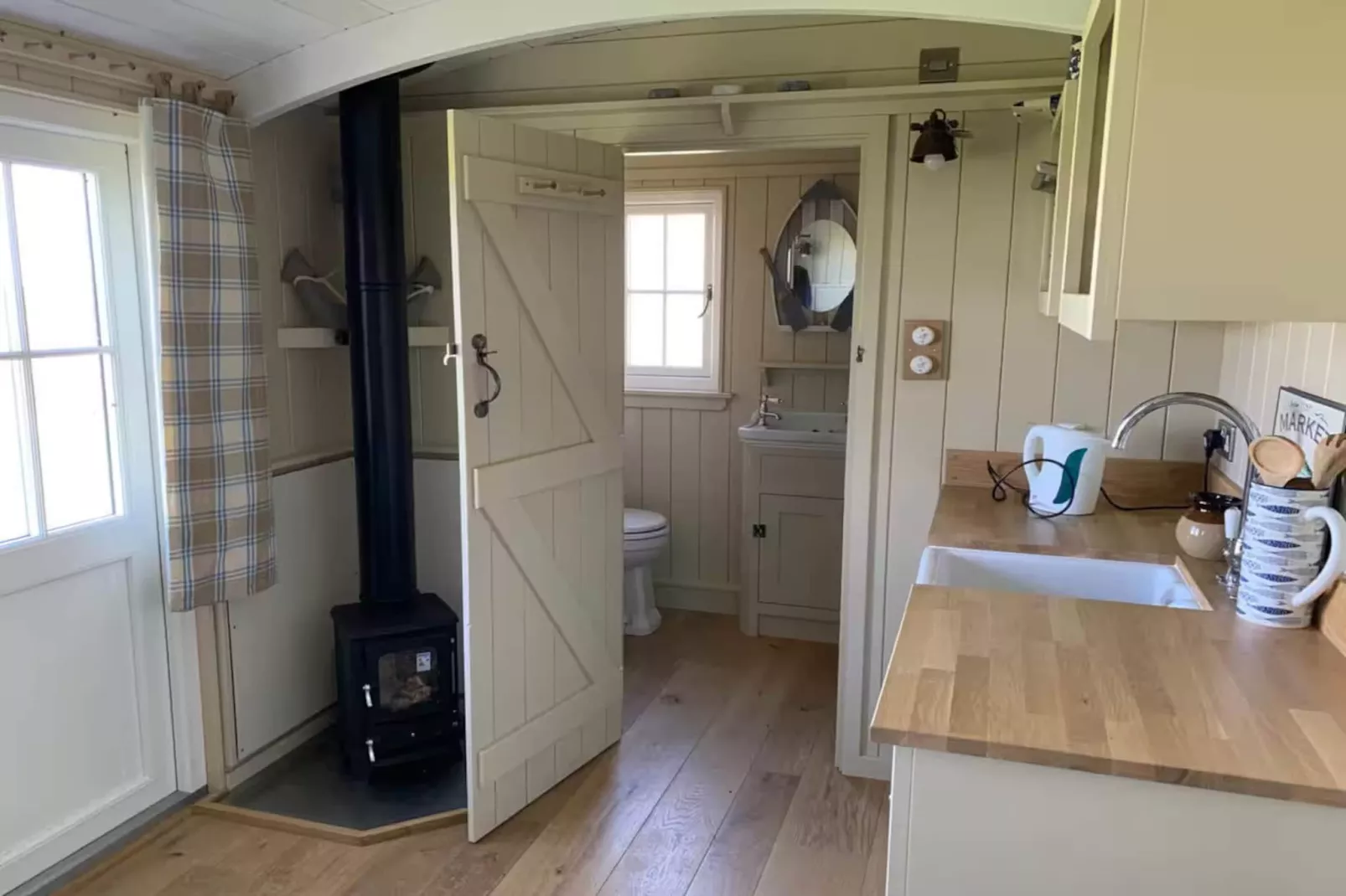 St Eval School House-Bathroom