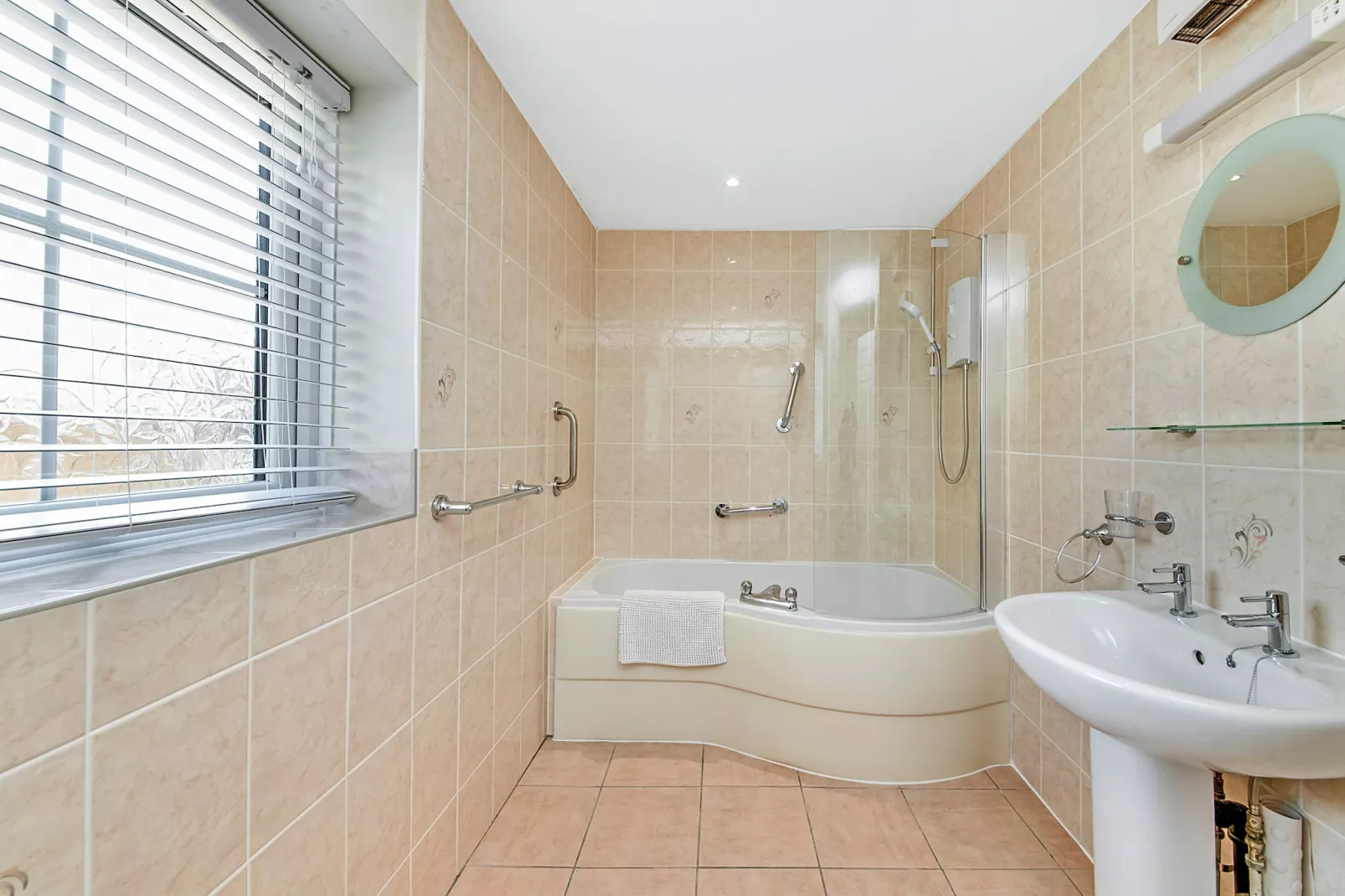 Bilsdale Hall Cottage-Bathroom