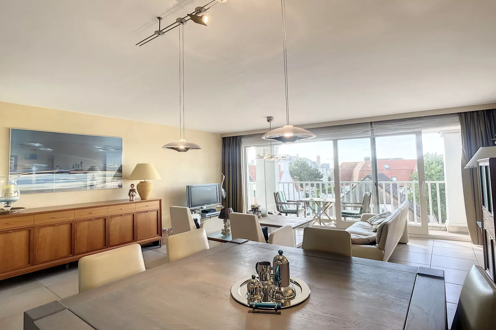 Zeerobben C33-Esszimmer