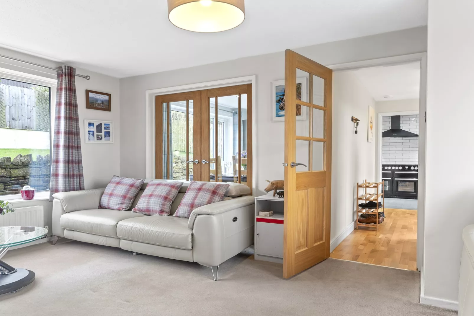 Willow Dene-Living room