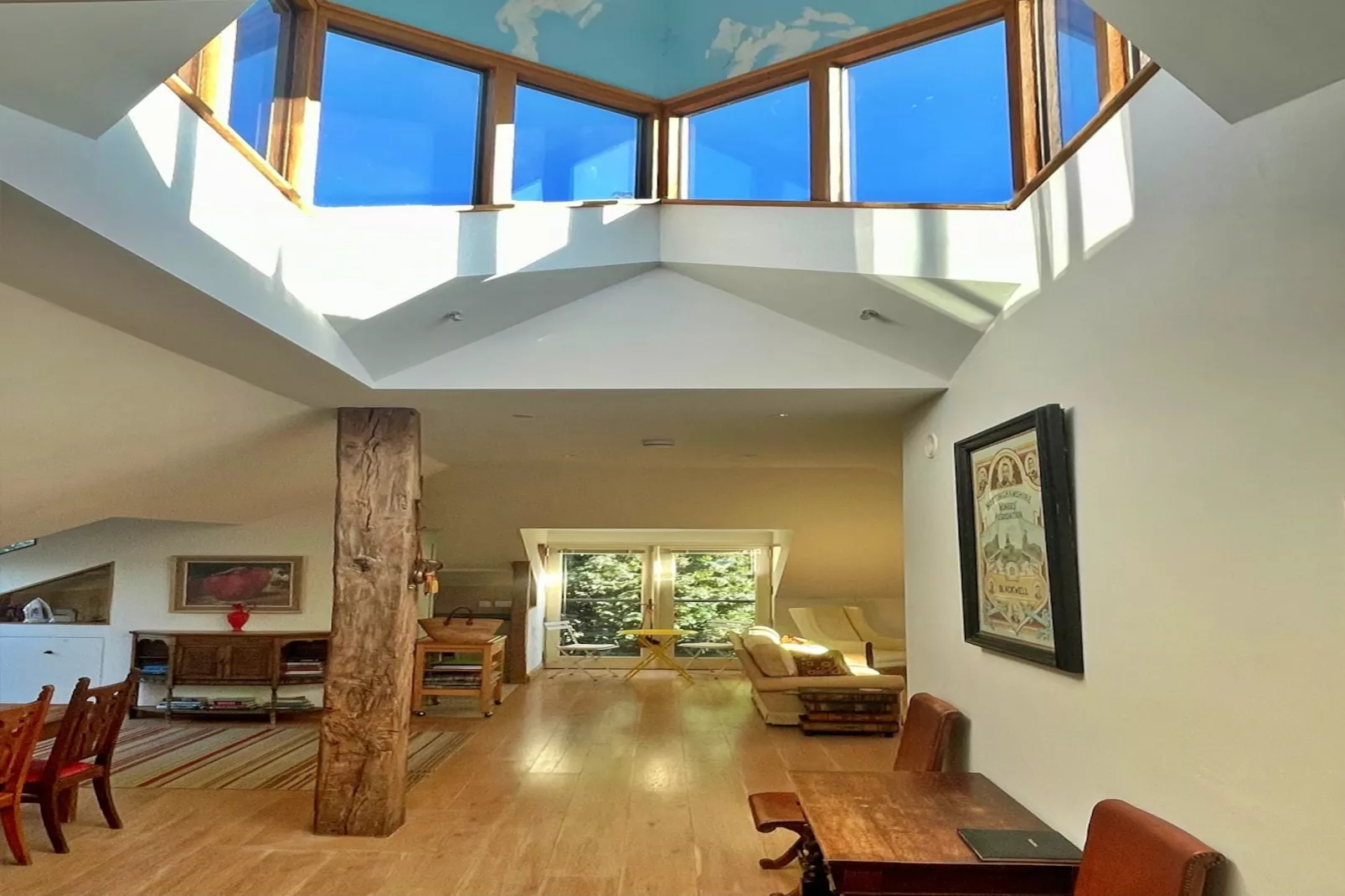 The Loft-Living room