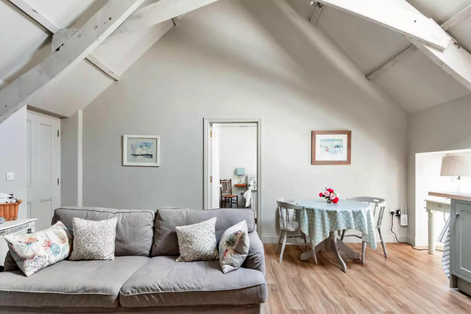 The Hayloft at Yealmpton-Living room