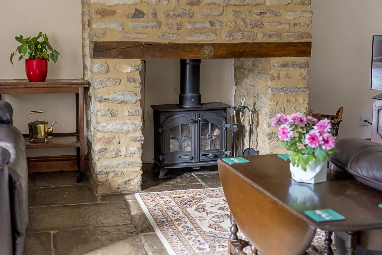 Fives Court Cottage-Living room