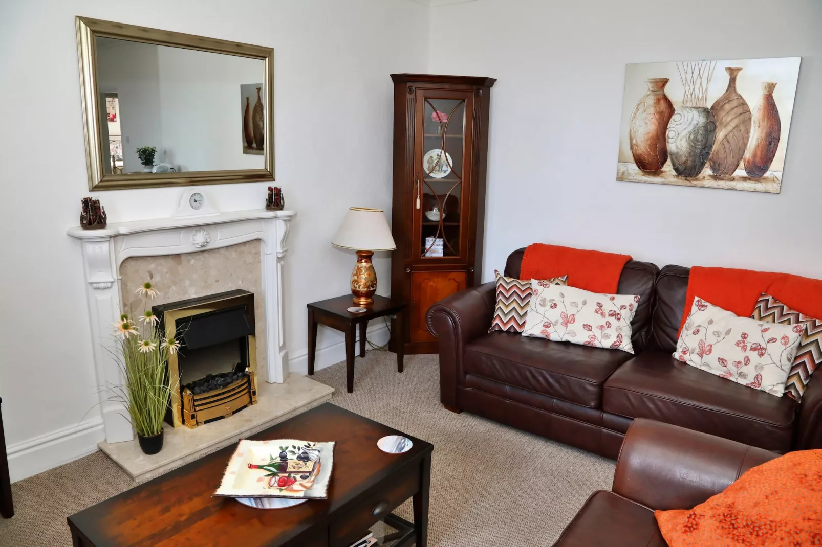 Glendale-Living room