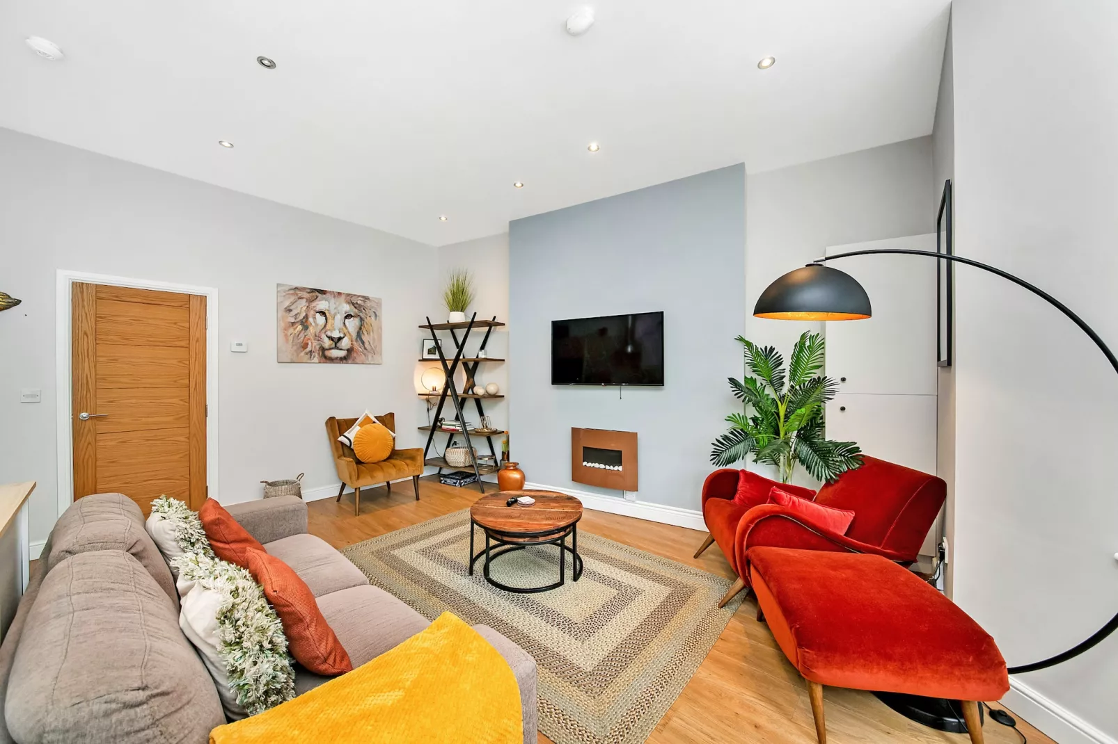 The Regency-Living room