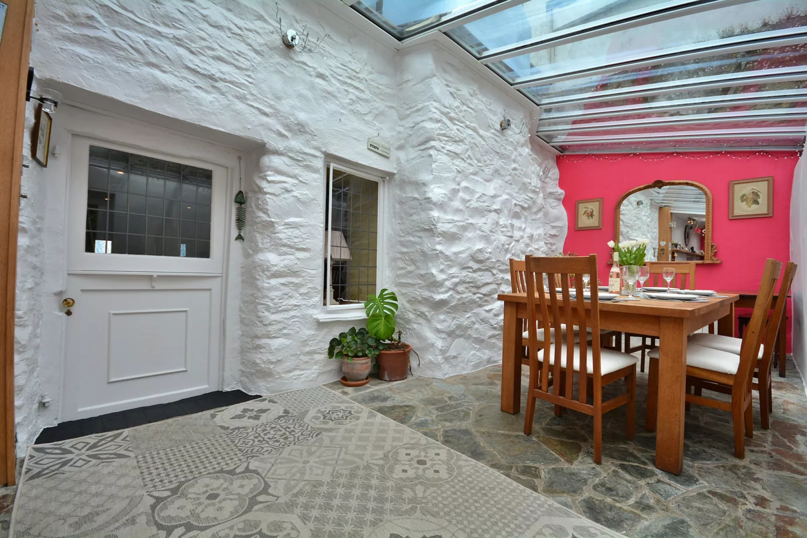 Wedgewood Cottage, Cawsand-Dining room