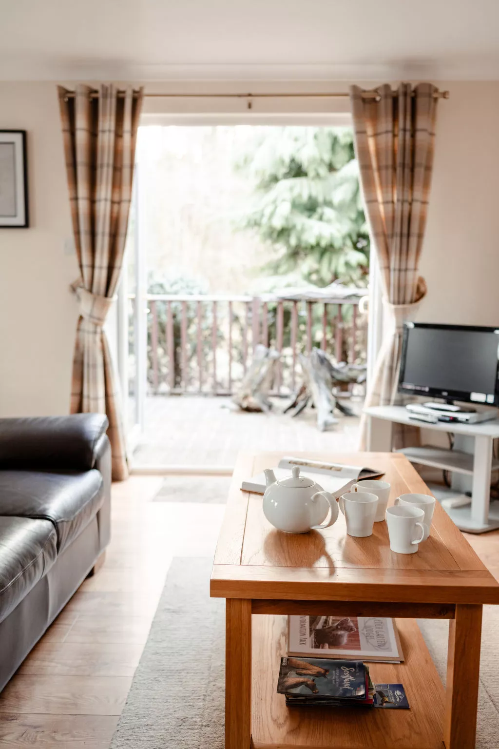 Pinemarten Lodge-Inside