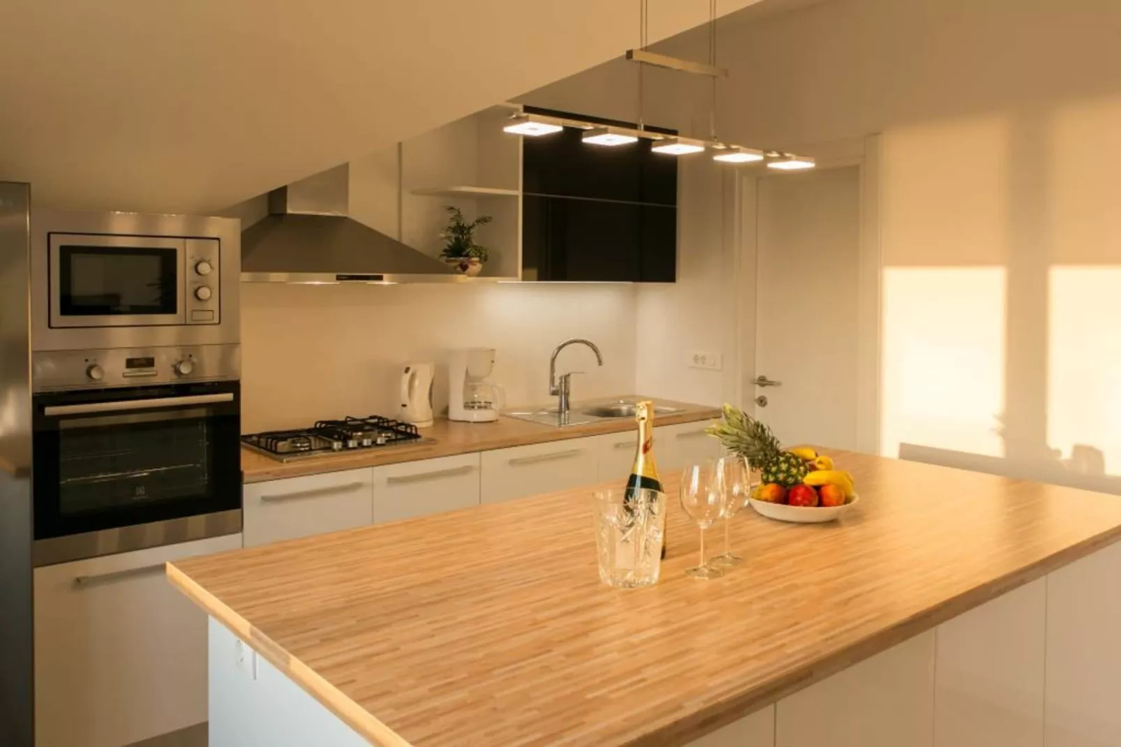 Apartments Villa Dubrovnik - Three Bedroom Apartment - Penthouse with Hot Tub-Kitchen