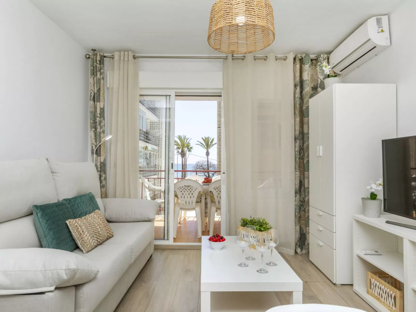 Oasis Cambrils-Drinnen