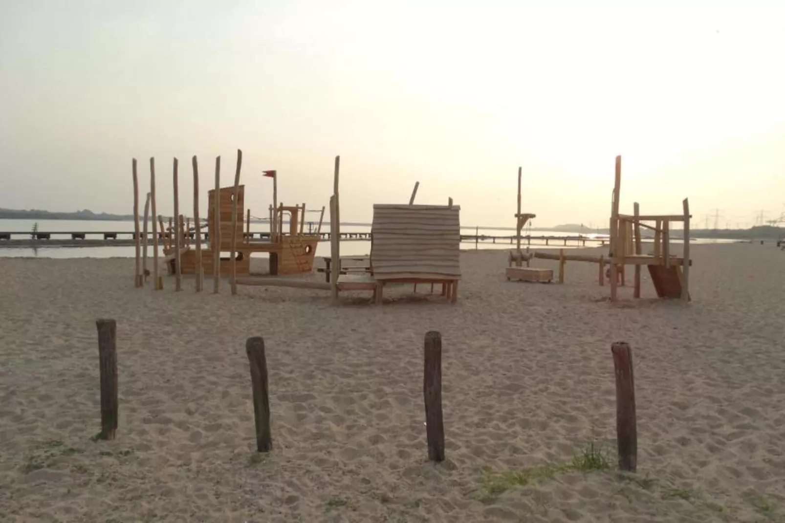 Strandpark Vlugtenburg 15-Gebiete Sommer 1 km