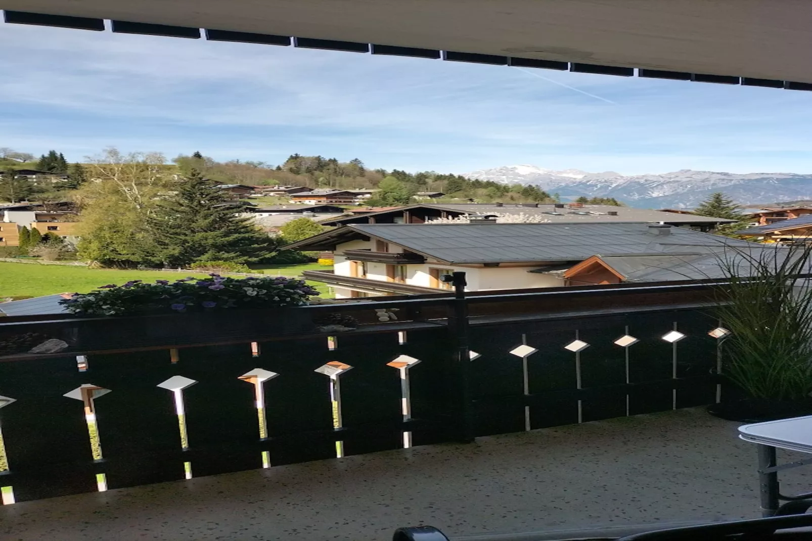 Apartment Urchen-Terrace balcony