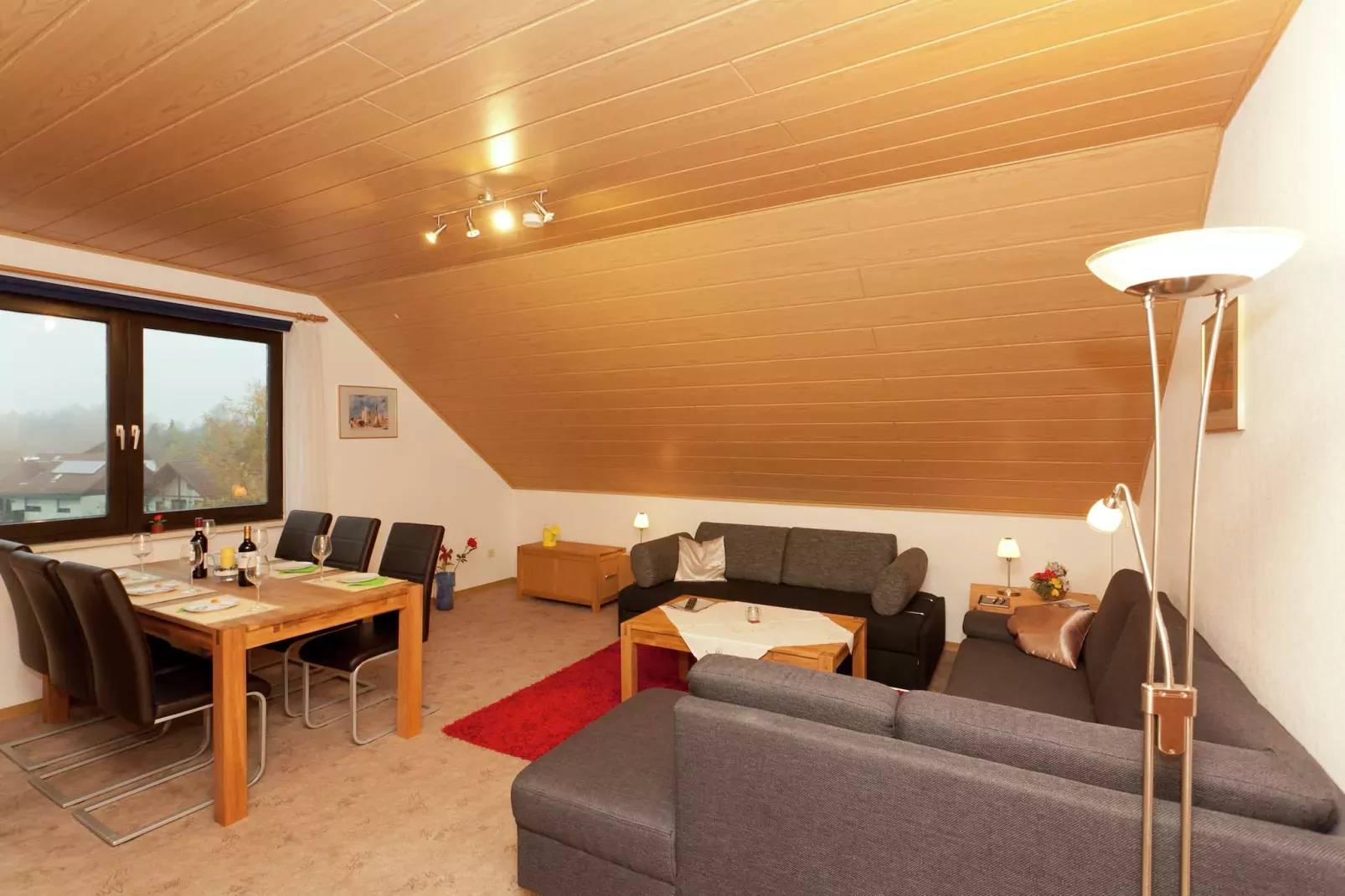 Am Berg-Living room