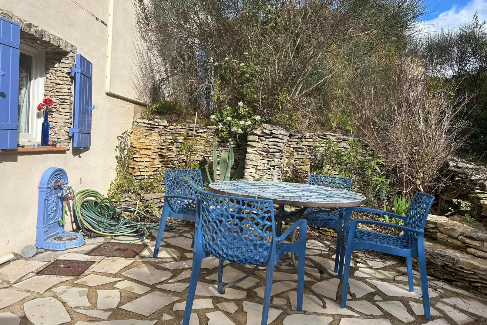 Villes sur Auzon-Terrace balcony