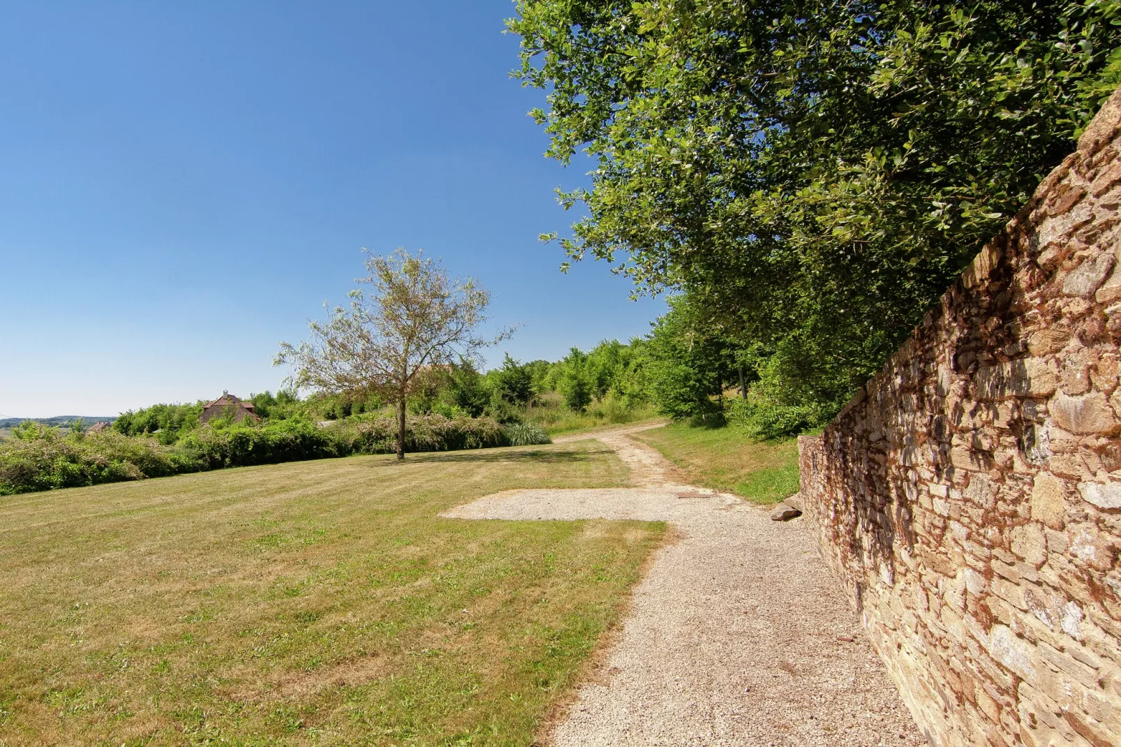 Le Sechoir-View summer