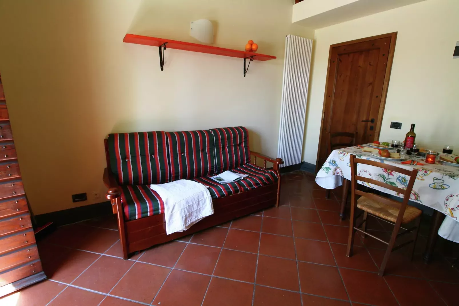 Monolocale-Living room