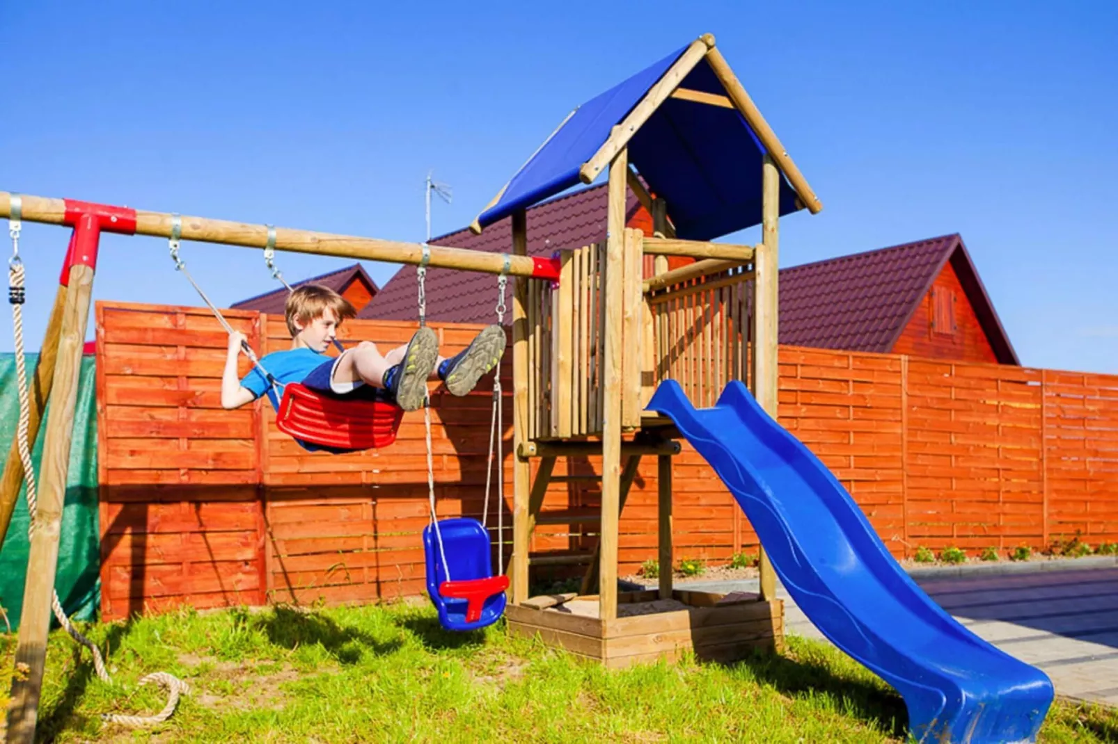Domki wakacyjne 35 m2 dla 3 osób Rewal-Gardens summer