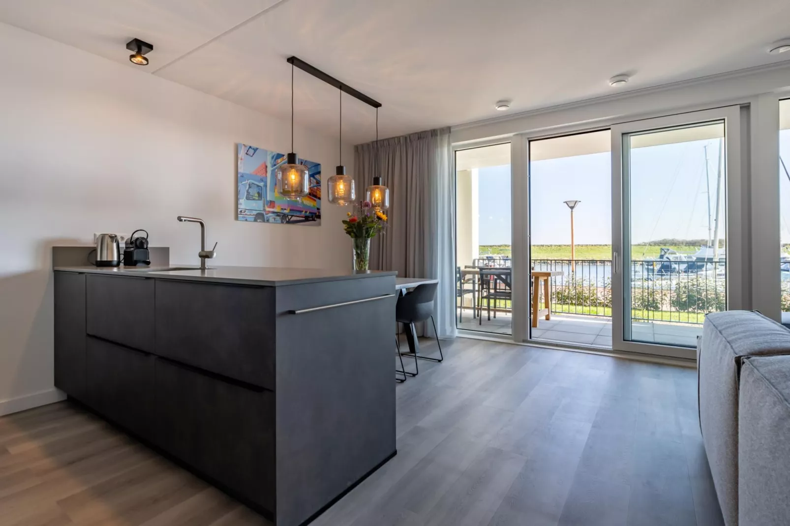 Harbour Loft 1E Résidence Marina havenzicht-Kitchen