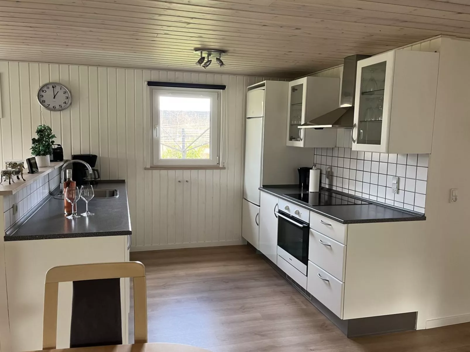 "Meline" - 350m from the sea-Inside