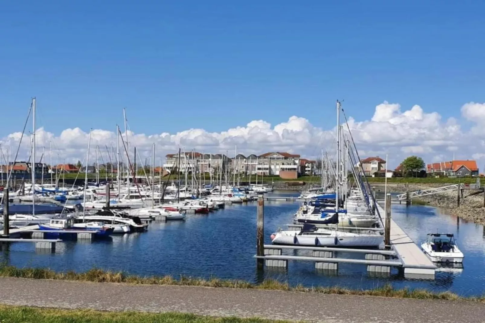Villapark De Oesterbaai 6-Gebiete Sommer 20 km