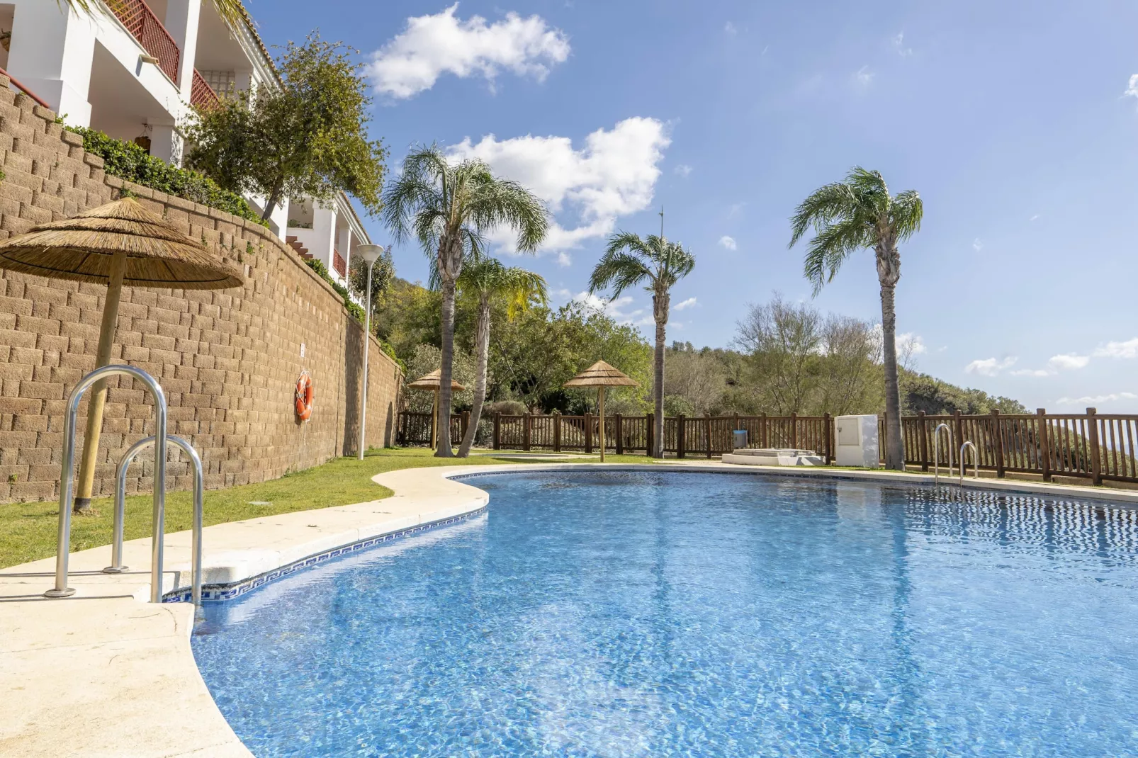 Golf Deluxe-Pool