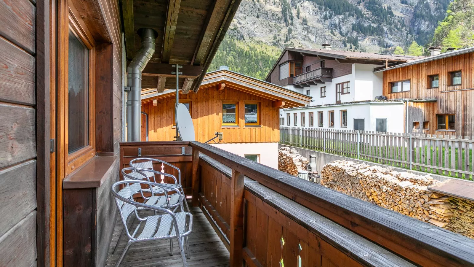 Haus Joachim-Terrace balcony