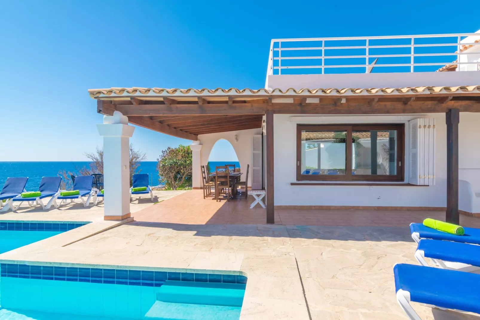 Villa Sol Naixent-Außenbereich Sommer