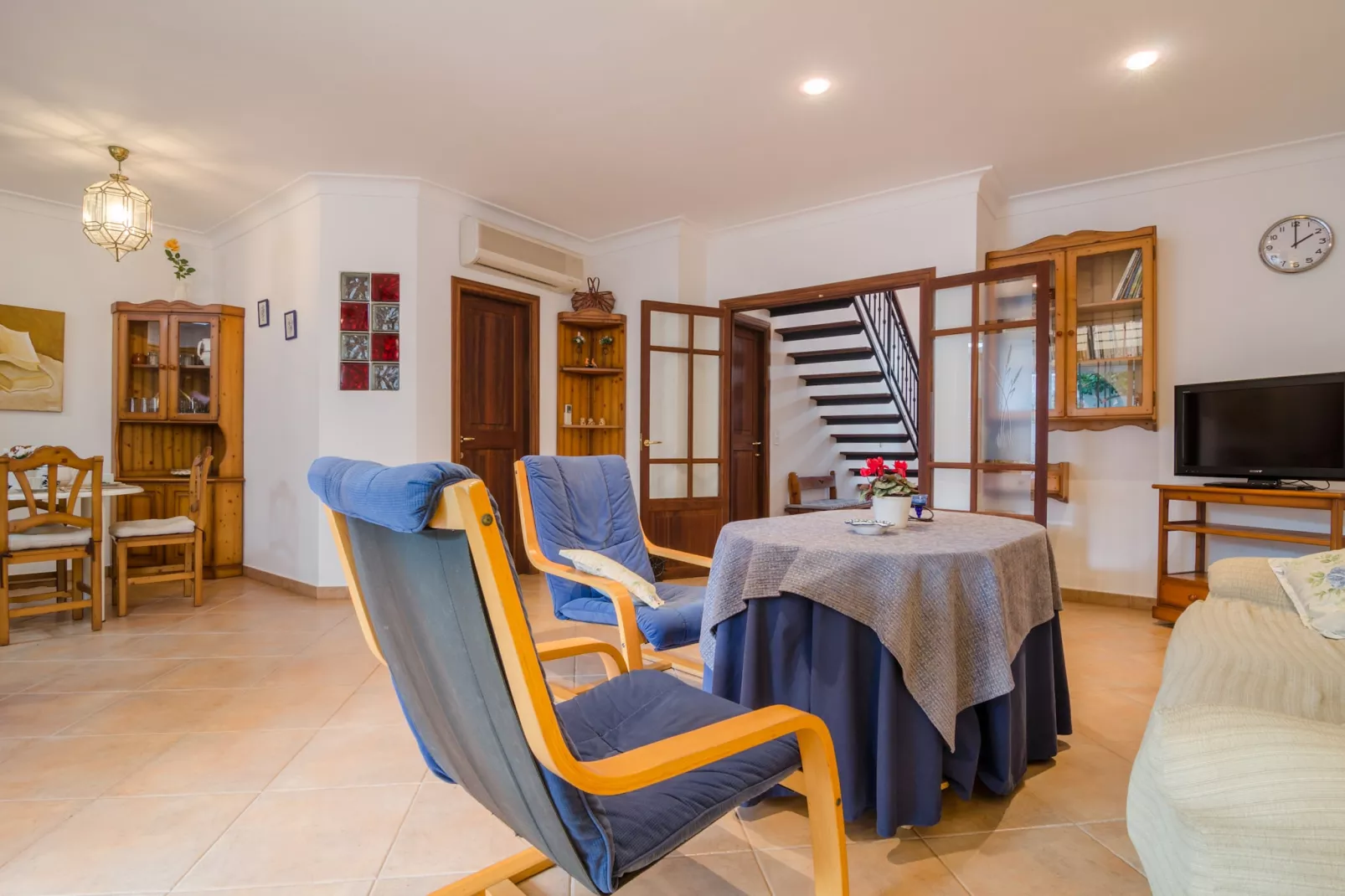 Na Llebrona-Dining room