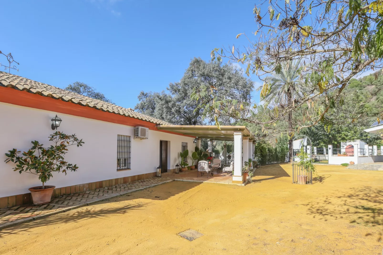 Casa Rural Los Menestrales-Exterior summer