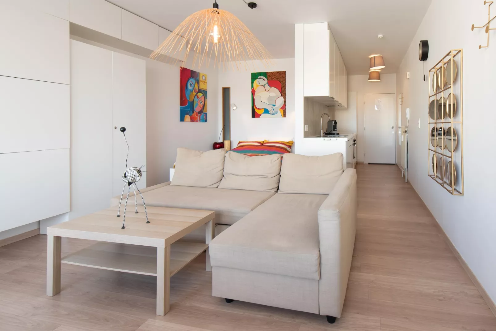 Auriga-Living room