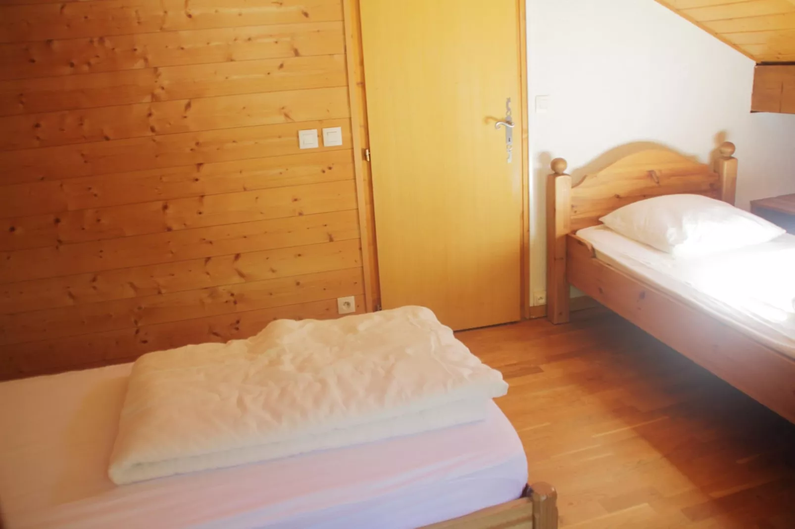 SABOT DE VENUS  SA8 TELECABINE & SPACIOUS 7 Pers.-Bedroom