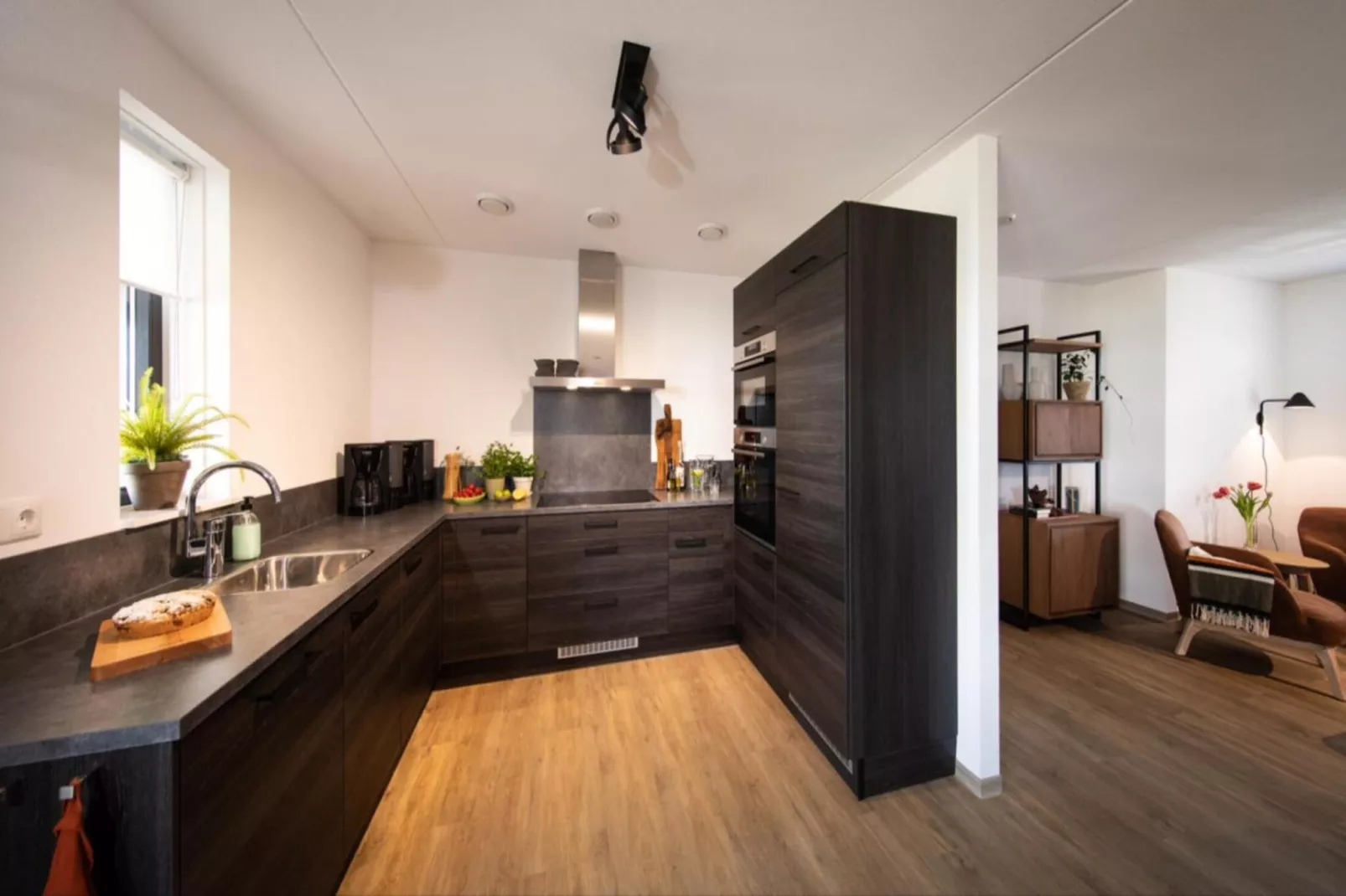 Wellness 12p-Kitchen